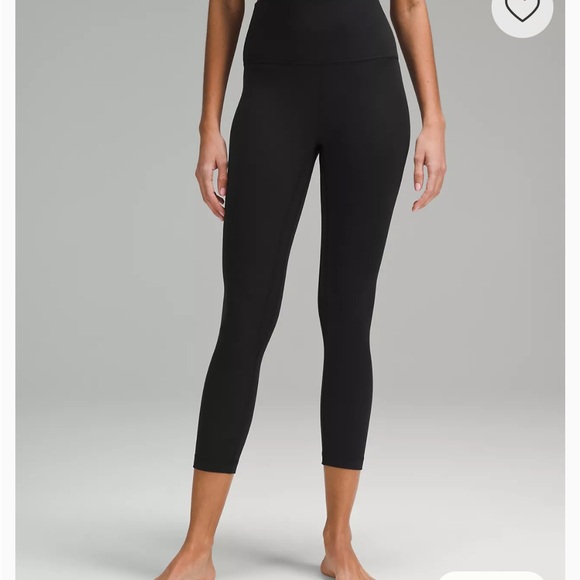 Lululemon Align HR Crop 23 SIZE 4 - Picture 2 of 4